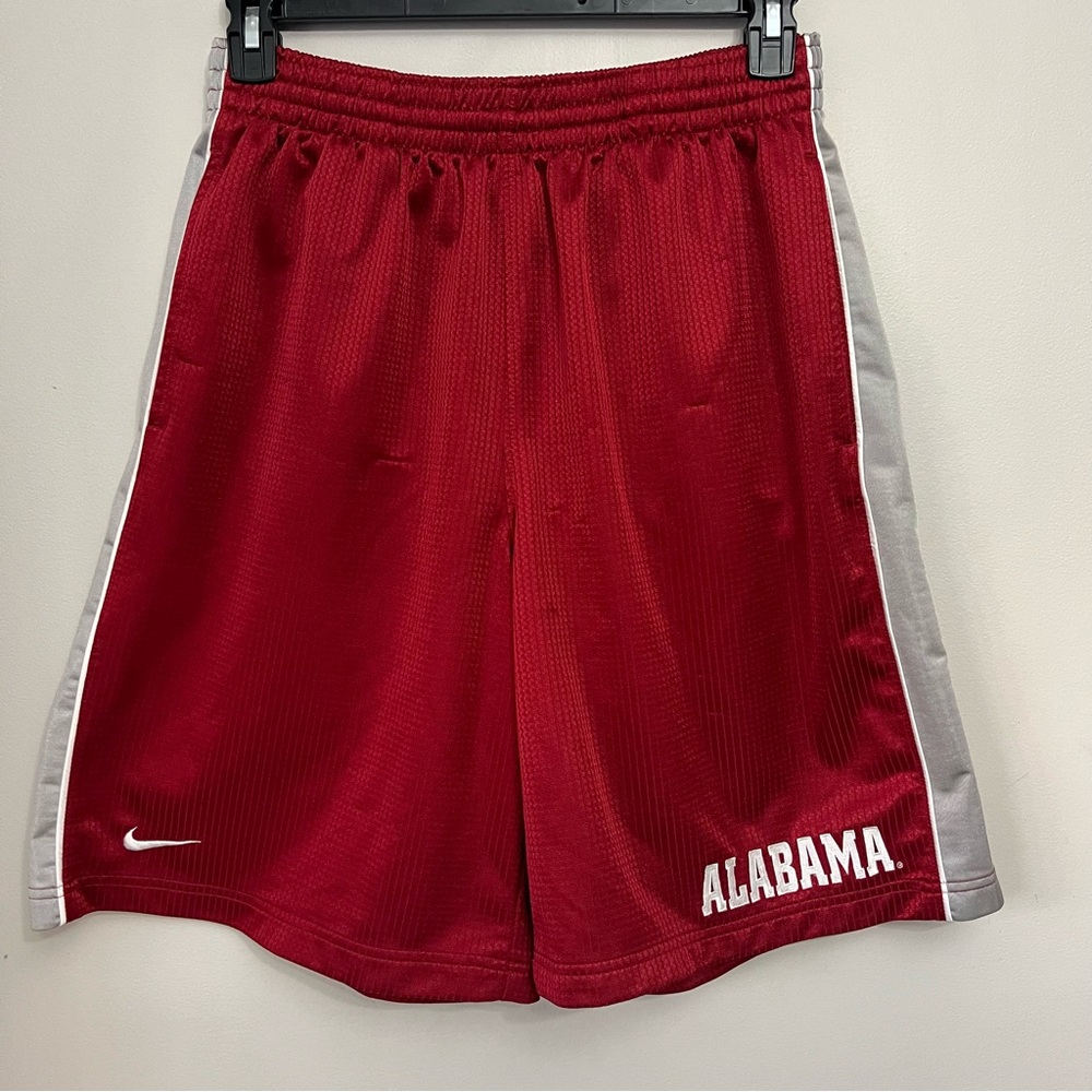Nike Alabama Crimson Tide Performance Shorts Large Athletic Flawed 10” Inseam